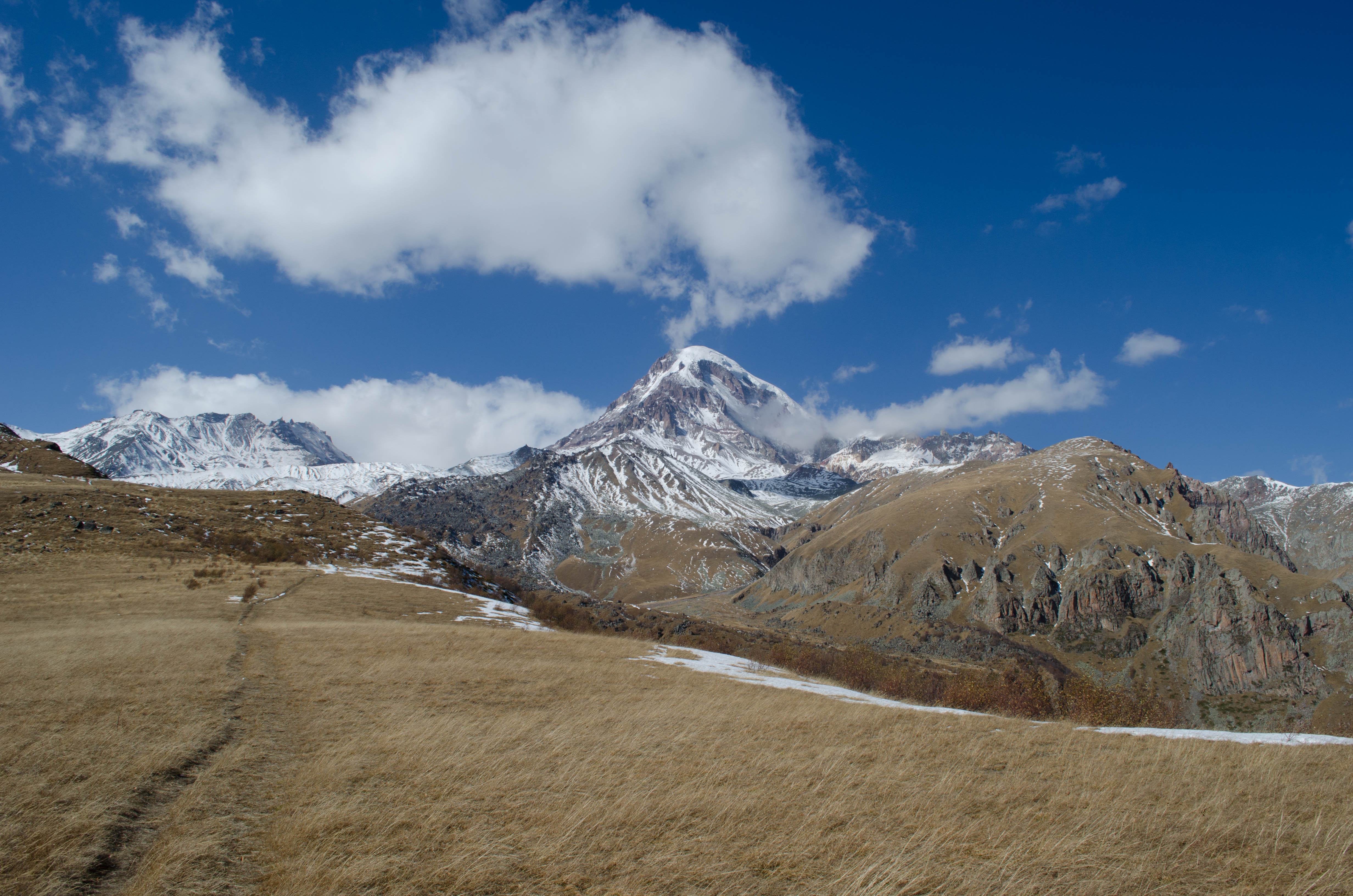 kazbek-trail