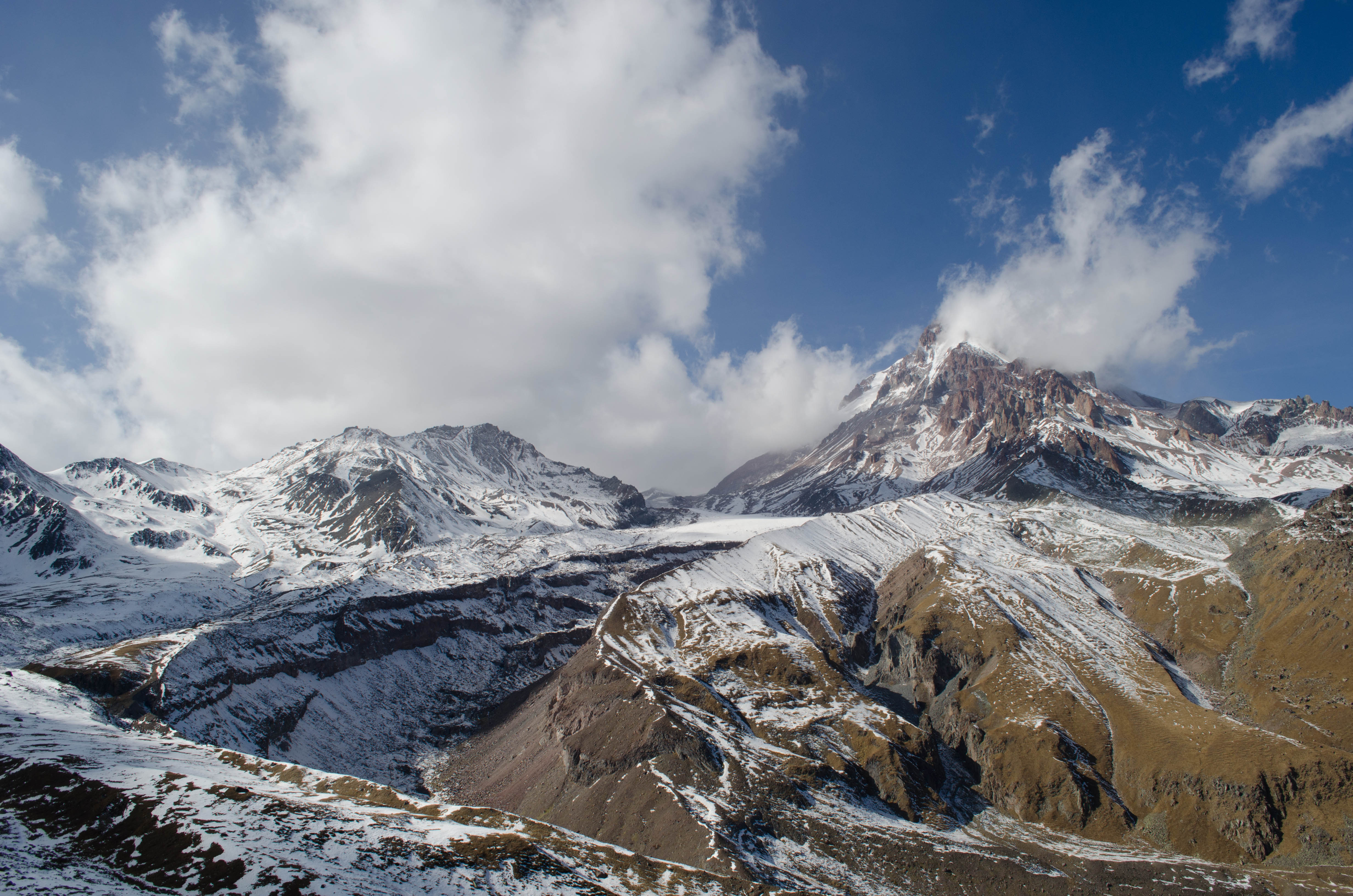 kazbek-prom